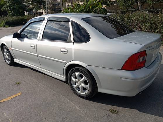 CHEVROLET VECTRA 2.2 MPFI GL MILENIUM 8V GASOLINA 4P MANUAL CHEVROLET VECTRA 2.2 MPFI GL MILENIUM 8V GASOLINA 4P MANUAL